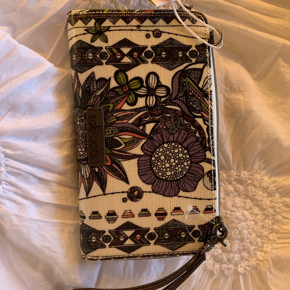 Floral Clutch